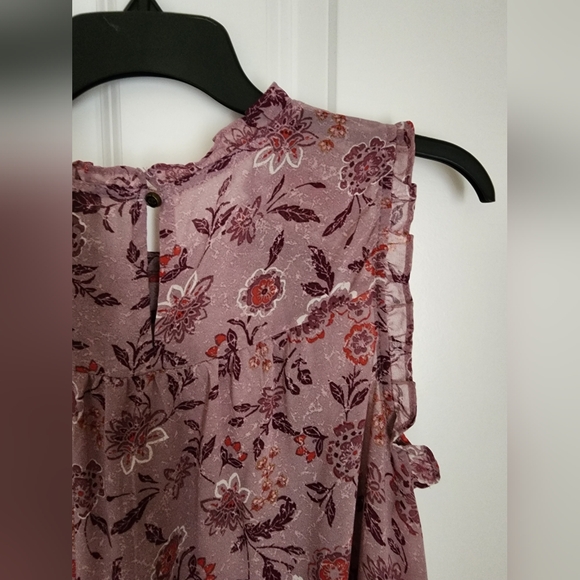 Item #:65 Knox Rose Floral Top - Picture 3 of 5